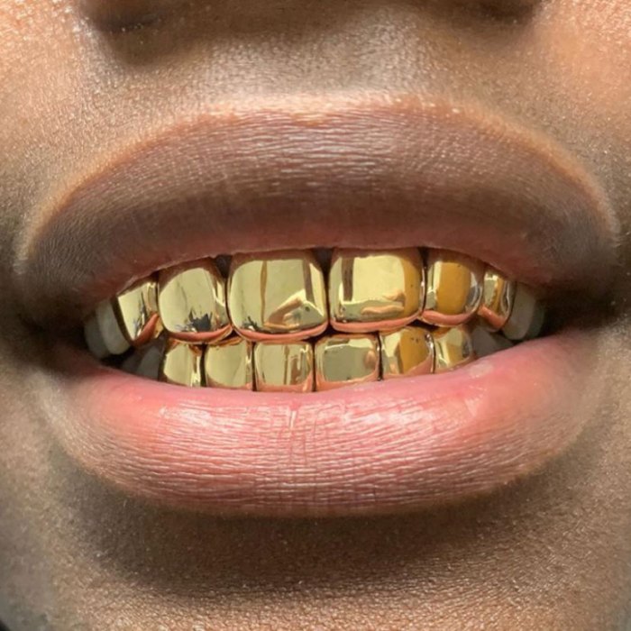 Pokemon blue gold teeth