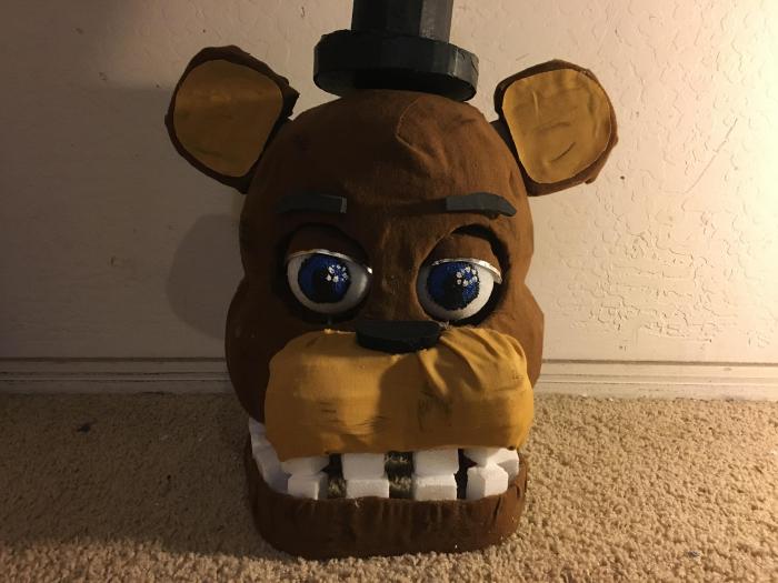 How to make freddy mask