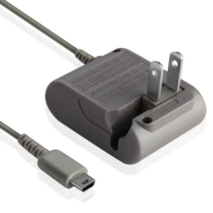 Nintendo 3 ds charger