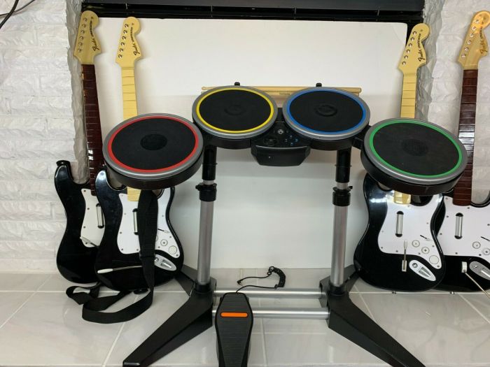 Rock band set for wii