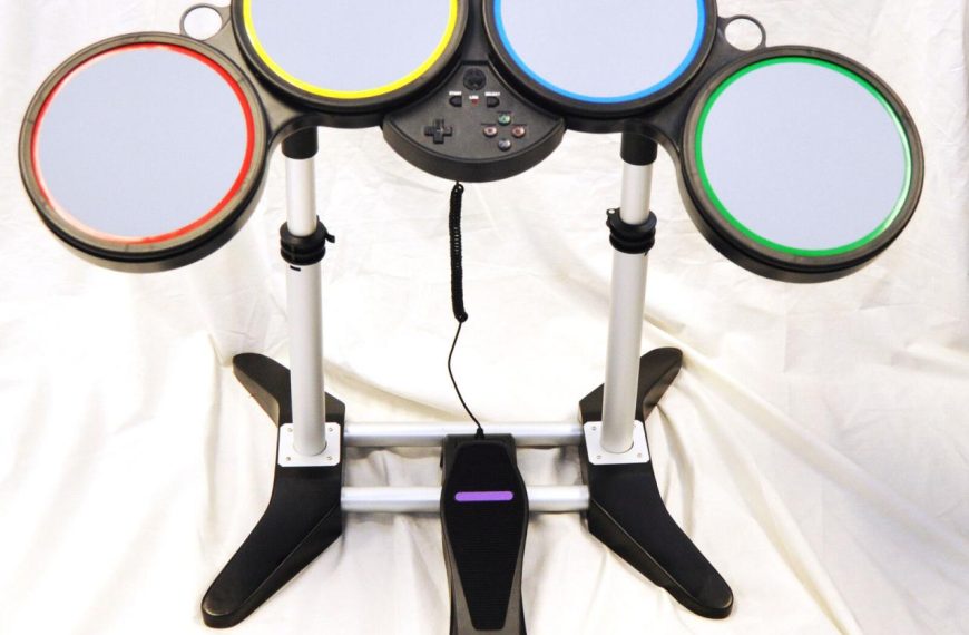 Drum set for rock band 3