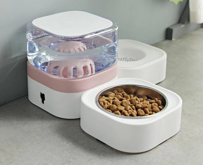 Pet water bowl automatic