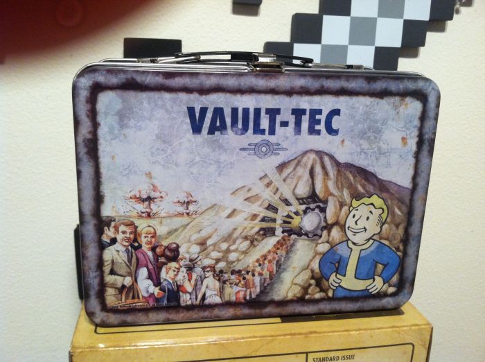 Fallout 3 lunch box