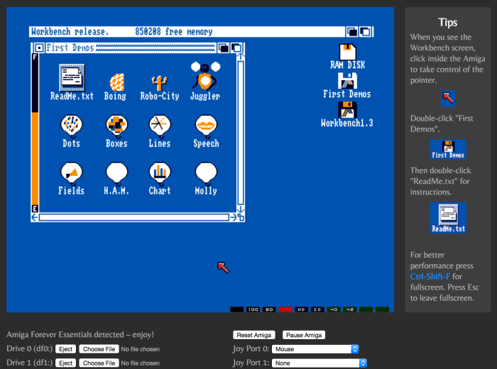 Amiga emulator with games