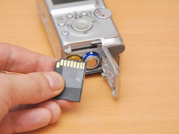 How to lock sd card