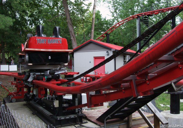 Chain lift roller coaster