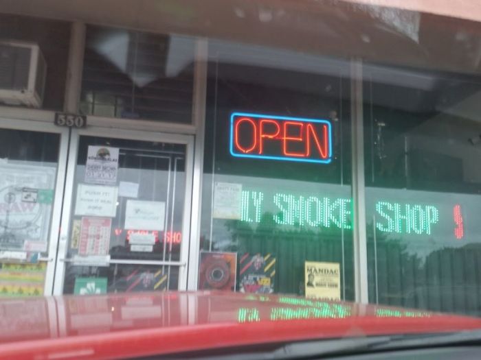 Hi supply smoke shop