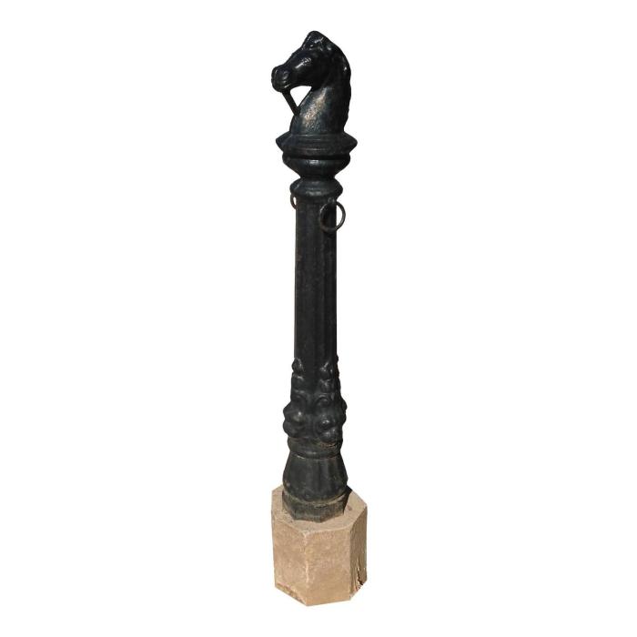 Hitching post horse iron cast head