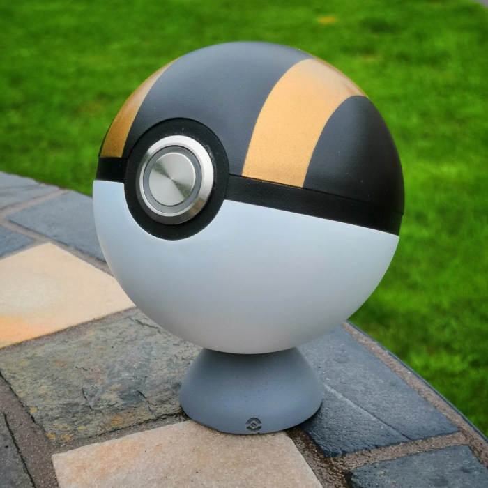 Pokeball display