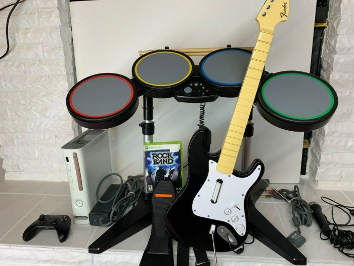 Drum set for guitar hero