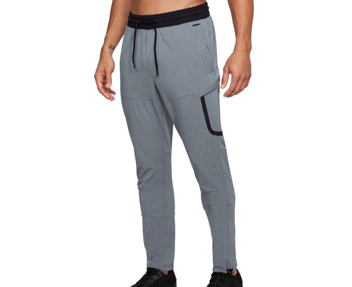 Under armor fitted pants