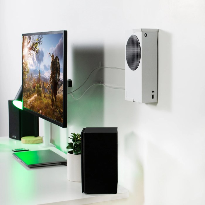 Xbox 1 s wall mount
