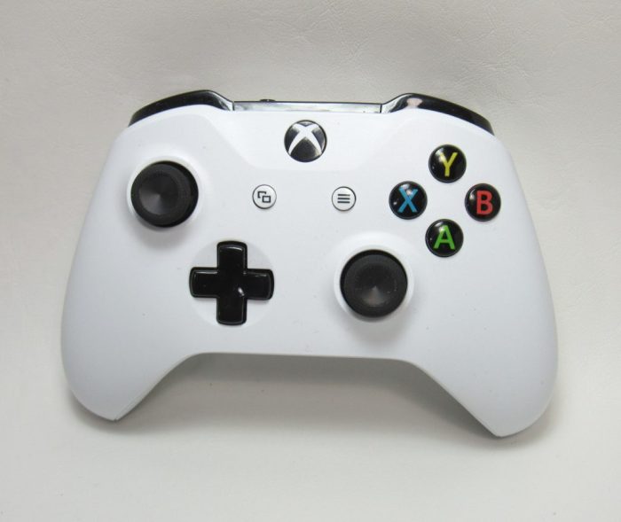 Xbox controller review front appearance old