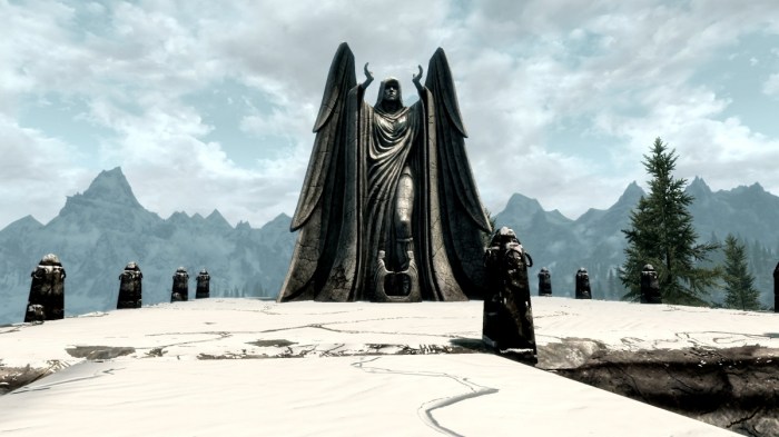 Meridia skyrim statue