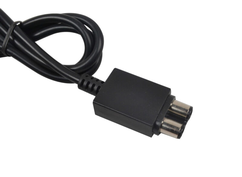 Power plug for xbox one